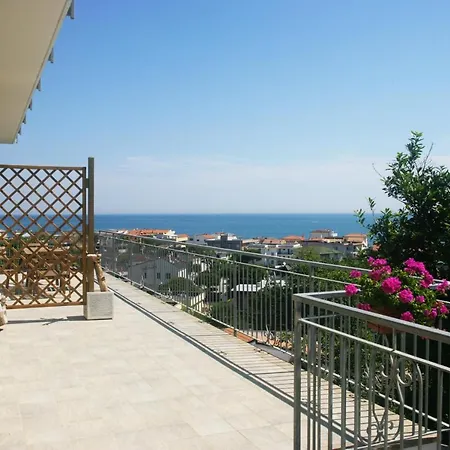 Le Ali Del Conero Appartamento *